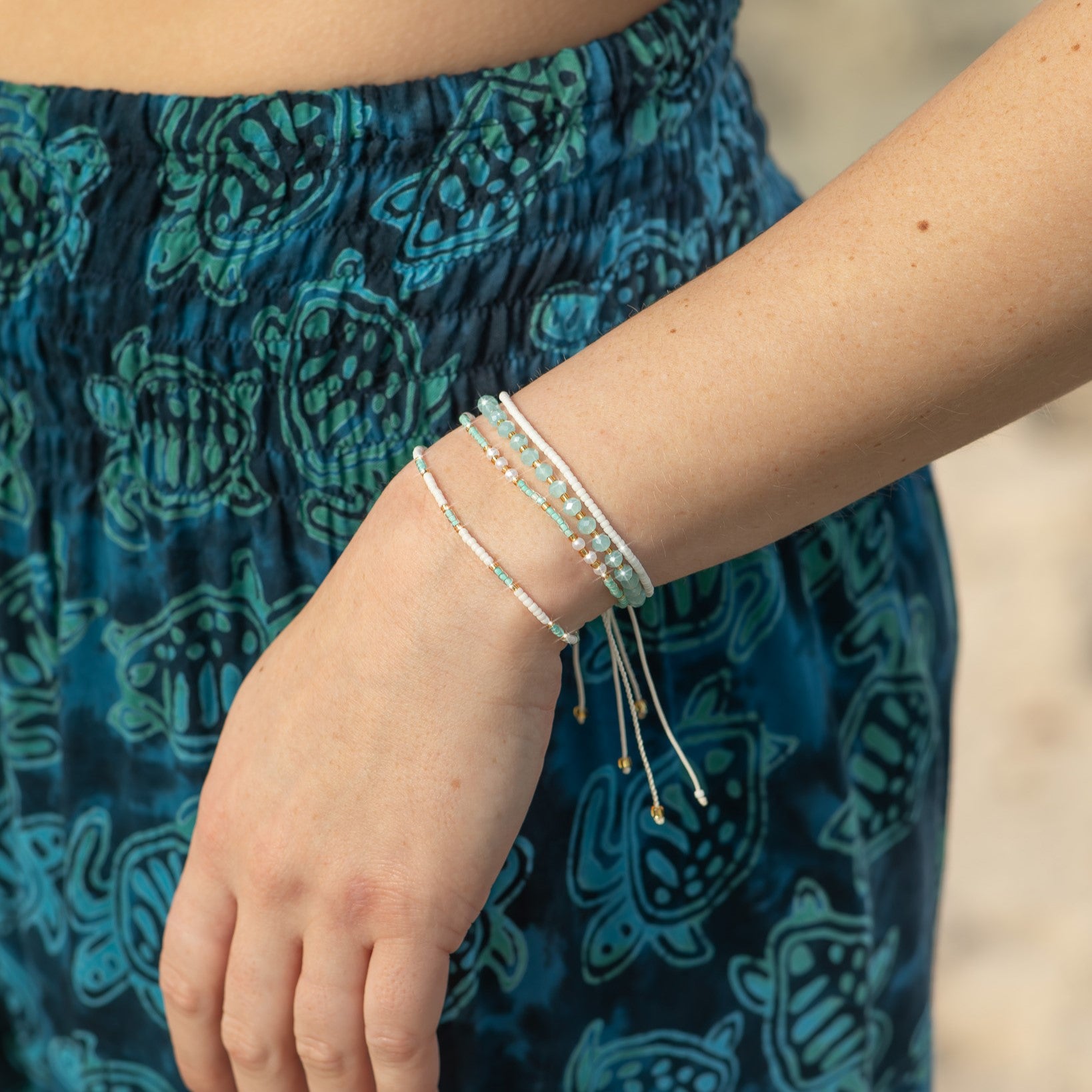 Aquamarine Pearls Beaded String Bracelet