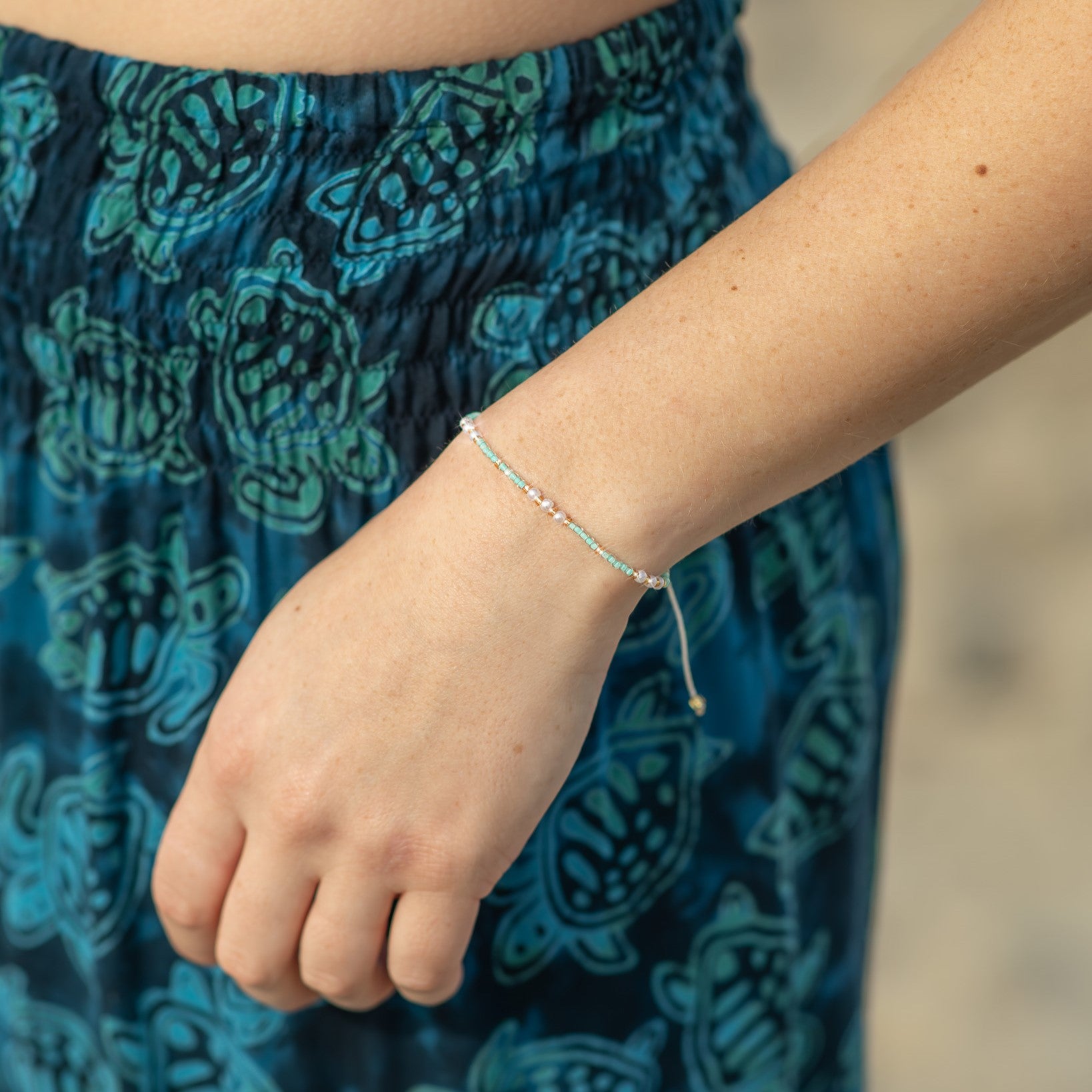 Aquamarine Pearls Beaded String Bracelet